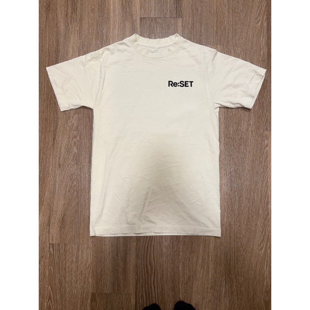 Re:SET Concert Series 2023 Tour T-Shirt Mens Small Cream Less Noise More Music